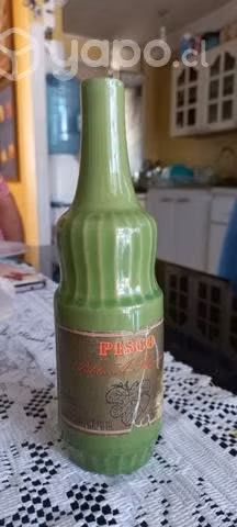 Antigua botella de cerámica de pisco Pablo A. Rodr