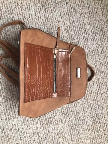 Cartera Nueva