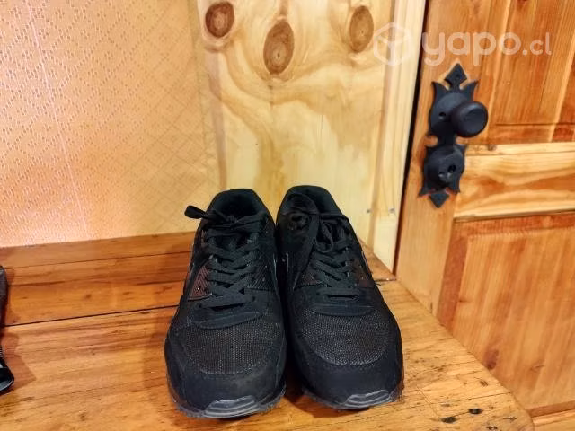 Air Max 90 Negras