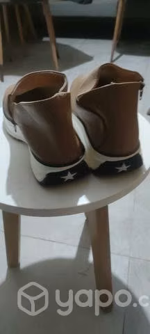 Botines N°38 nuevos deportivos tipo ankle boots