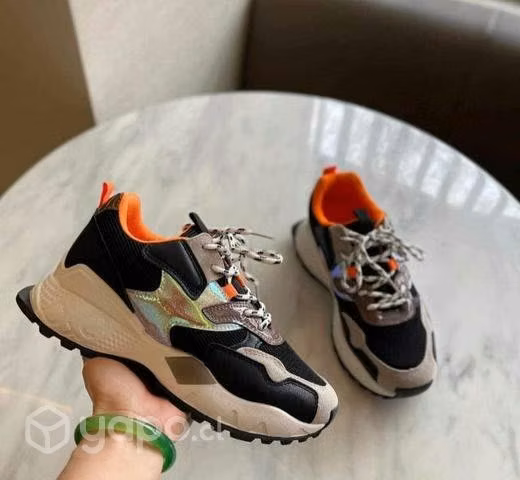 Zapatillas Moda