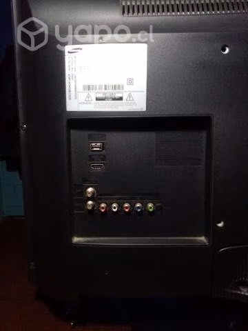 Televisor LED 32" Samsung (sin control)