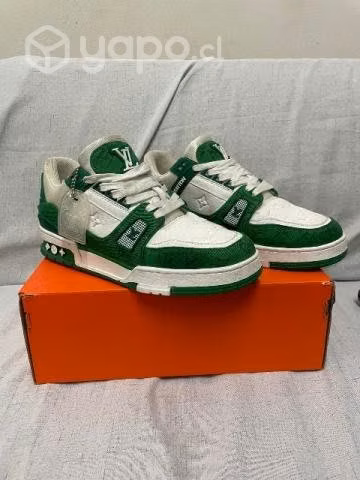 Zapatos LV