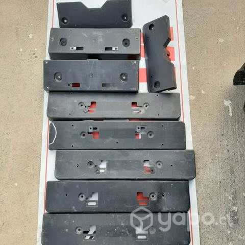 Porta placa de nissan