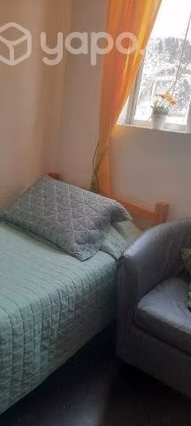 Cama 1 plaza, mesa de centro y secadora