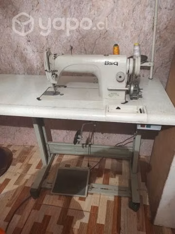 Máquina industrial recta