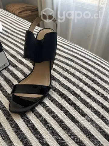 Sandalias charol