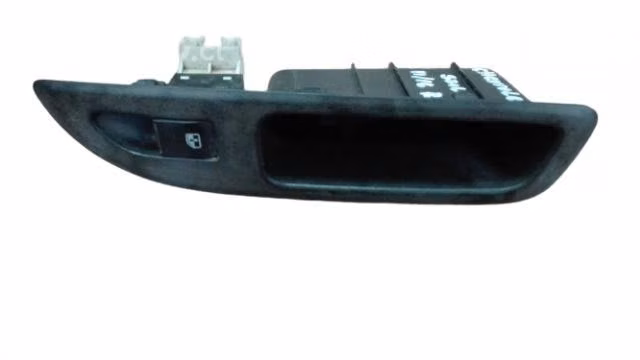 Botonera puerta trasera rh chevrolet sail 11/16