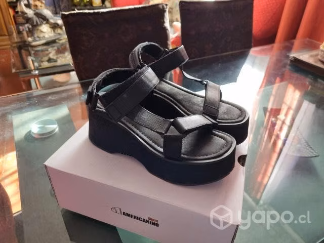 Sandalias Americanino