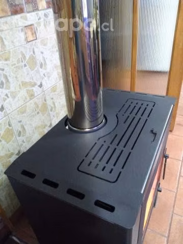 Estufa a leña bosca, modelo gold 500 negra
