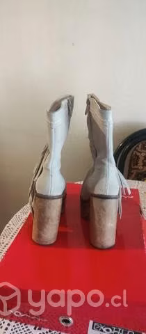 Botas exotica - Imagen 2