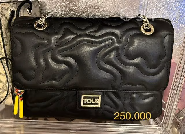 Cartera tous negra