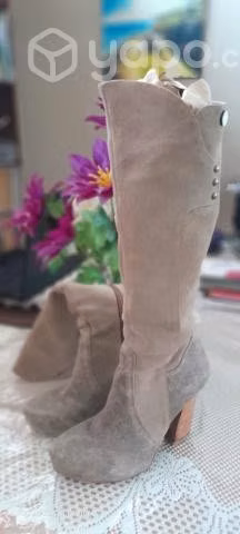 Botas Exotica (Francia Correa)