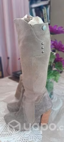 Botas Exotica (Francia Correa)
