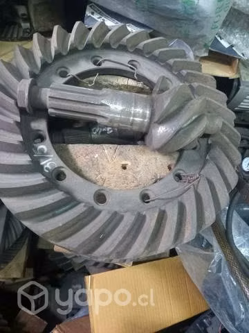 Corona Ford 31/5 (6.2), 13 pulgadas