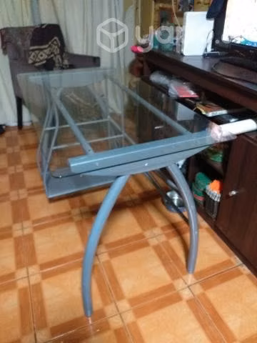 Escritorio multiuso