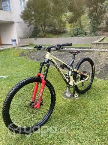 Commencal Meta AM aro 29 Talla L. World Cup Editio