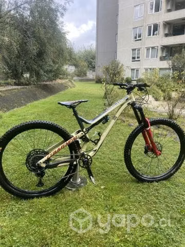 Commencal Meta AM aro 29 Talla L. World Cup Editio