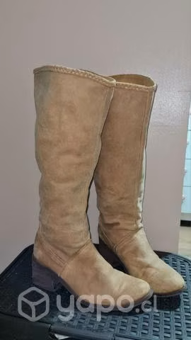 Botas de cuero café