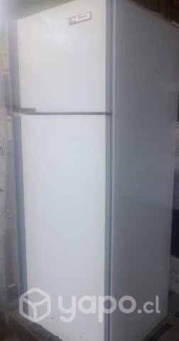 Refrigerador grande marca fensa