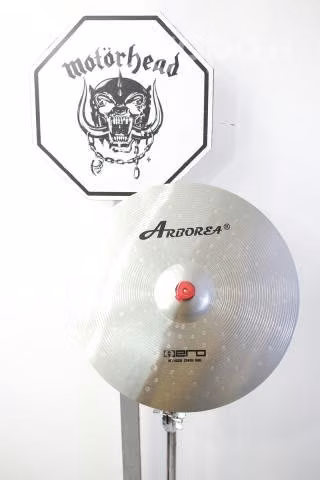 Crash ride 18 hero arborea // lucy rock