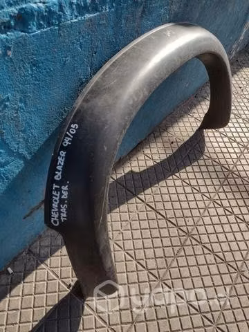 Moldura trasera der Chevrolet blazer 2001-2005