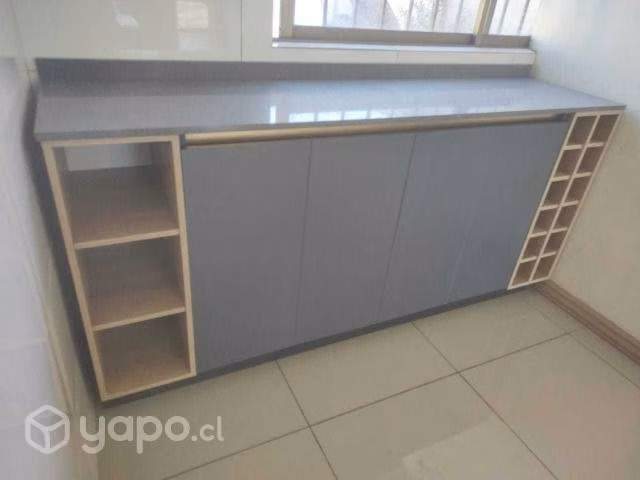Mueble buffet bar, cubierta de cuarzo