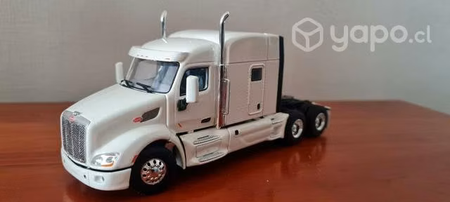 WSI Models - Peterbilt 579 6x4 escala 1:50