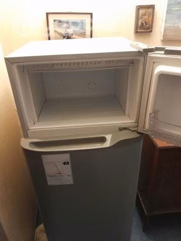 Refrigerador mademsa y celular samsung a03 - Imagen 4