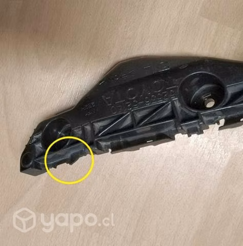 Ménsula Delantera Izquierda Toyota New Yaris Sedan