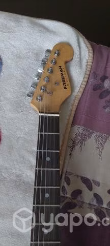 Guitarra straticaster freman