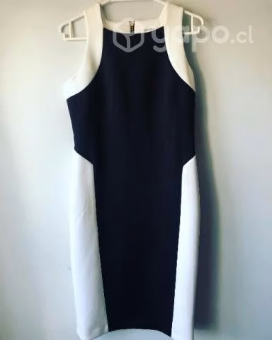Vestido marca Calvin Klein