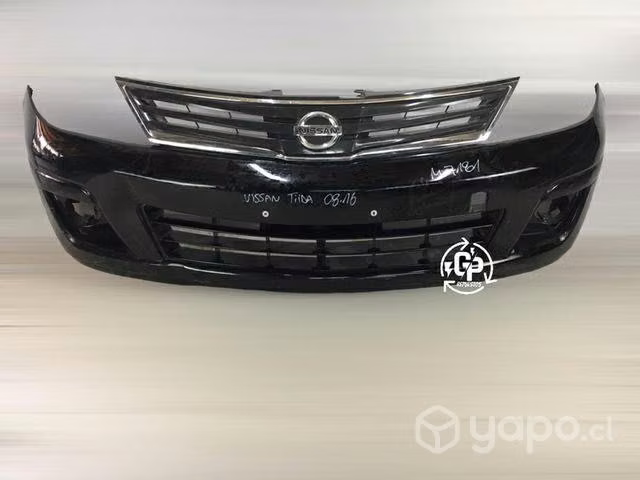 Parachoque delantero Nissan tiida 2008-2016