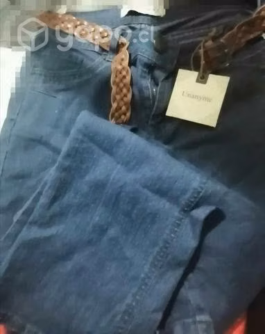 Prendas nuevas con etiqueta