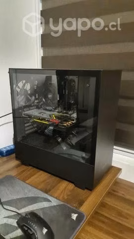 Pc gamer escritorio