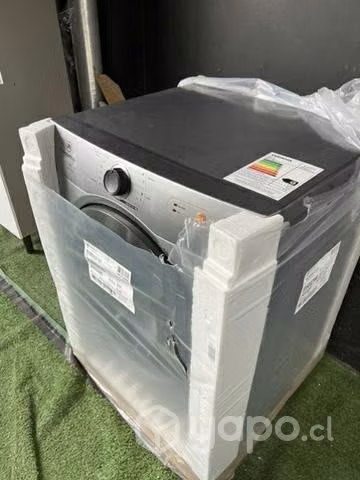 Secadora de Ropa MADEMSA nueva