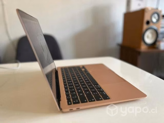Apple MacBook Air 13" Gold 2020
