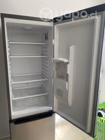 Refrigerador marca Libero