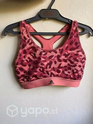 Peto deportivo adidas NUEVO