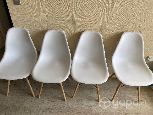 4 Sillas Nórdicas Blancas de madera - Imagen 3