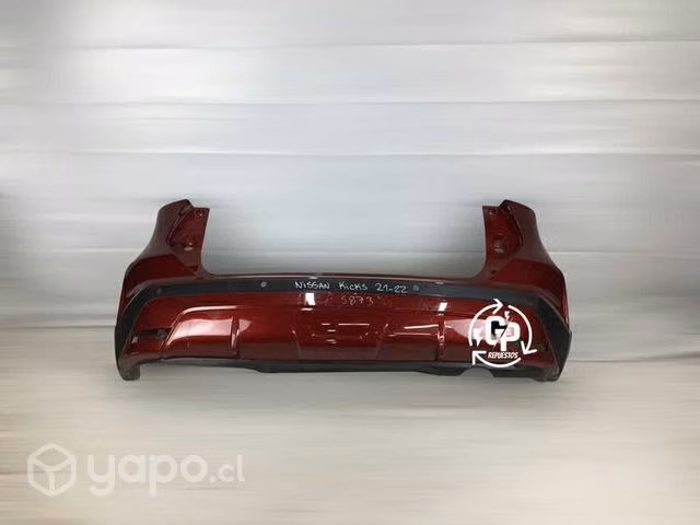 Parachoque trasero Nissan kicks 2021-2022