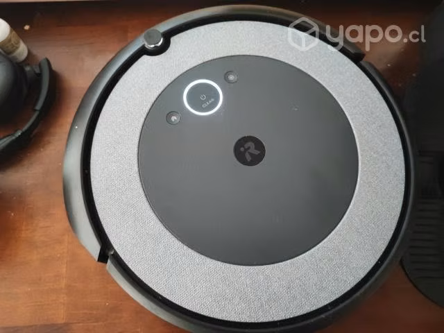 Roomba i3+ con estación de carga