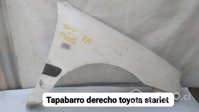 Tapa barro derecho Toyota Yaris sport año 2015 des