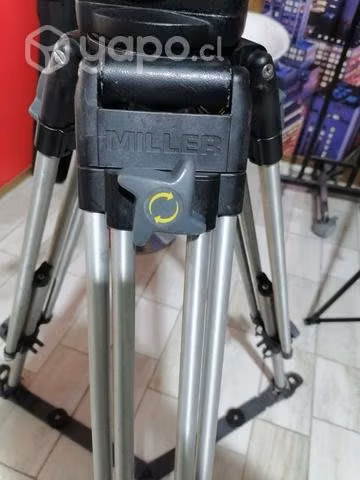 2 trípodes Miller cabezal vision