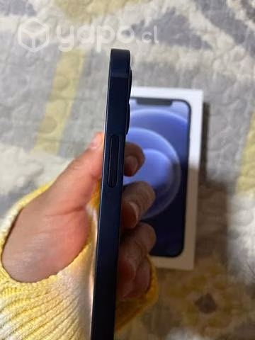 IPhone 12 black - Imagen 4