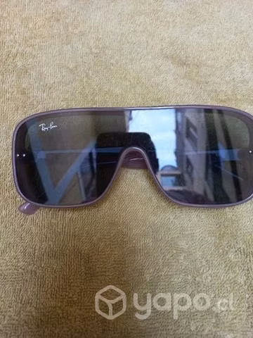 Lentes de sol marca rayban originales con su graba