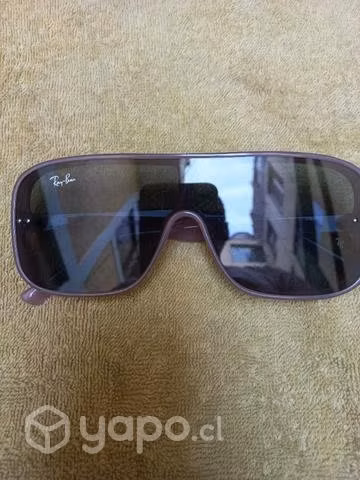 Lentes de sol marca rayban originales con su graba