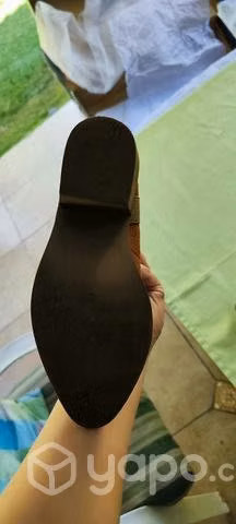 Botas mujer nuevas sin uso por apuro están nuevas - Imagen 2