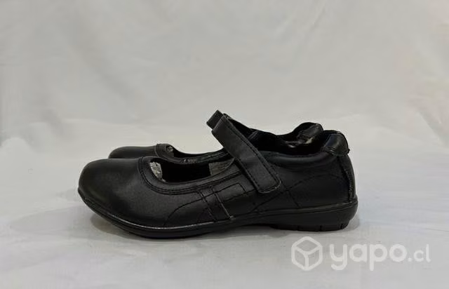 Zapato Escolar Cuero Marca Weekend N*36 Negro