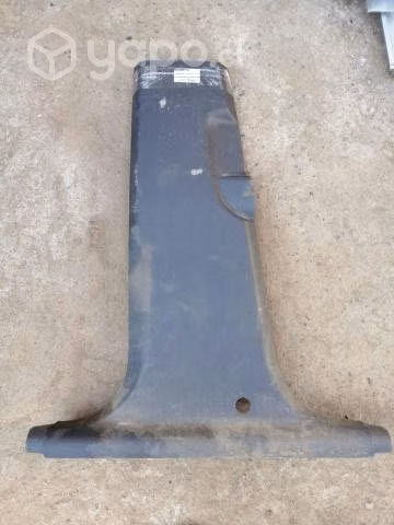 Tapiz cubre pilar central inferior Maxus T60 2020